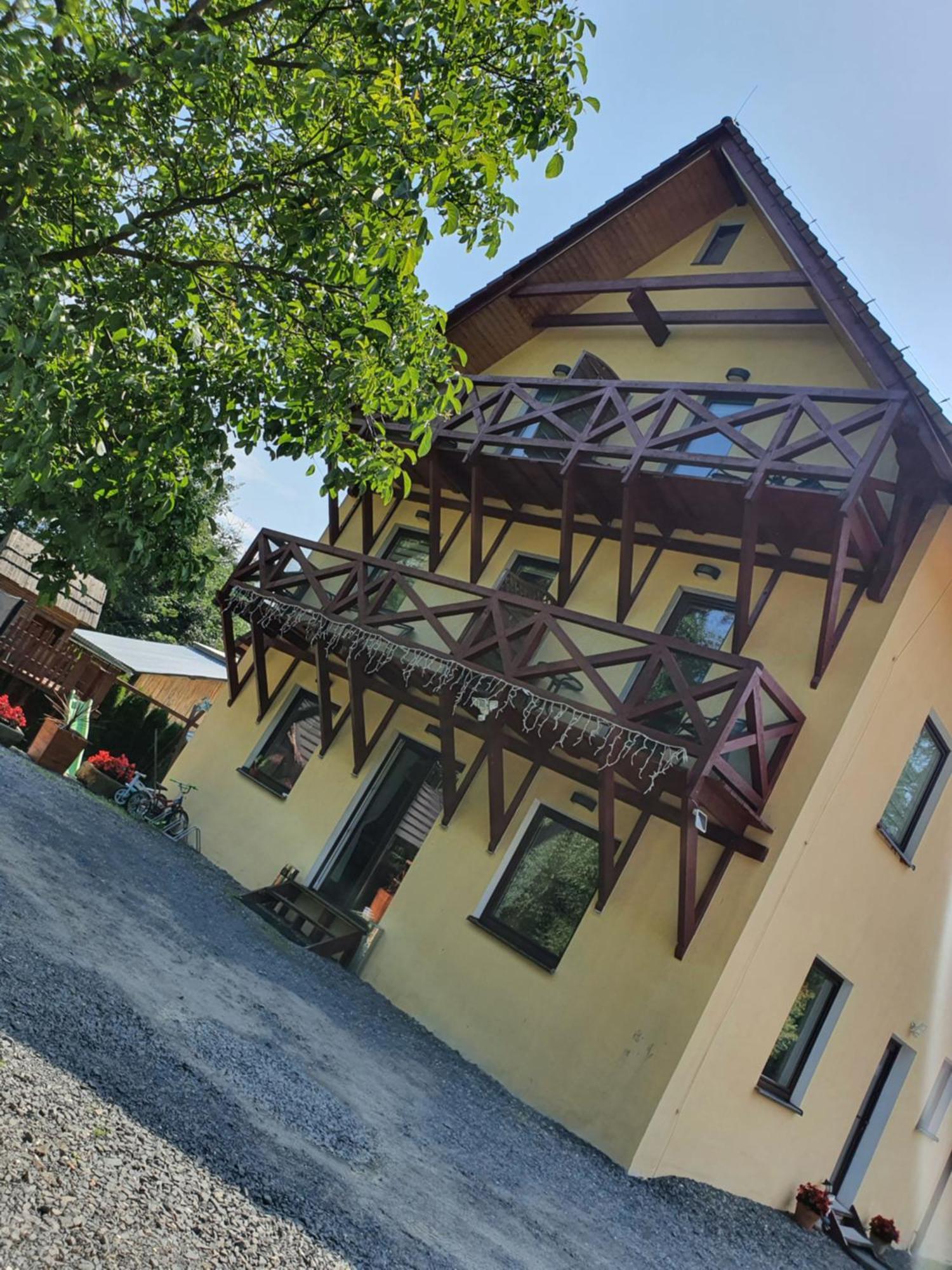 Sieraton Pokoje I Apartament Stronie Śląskie Exterior foto
